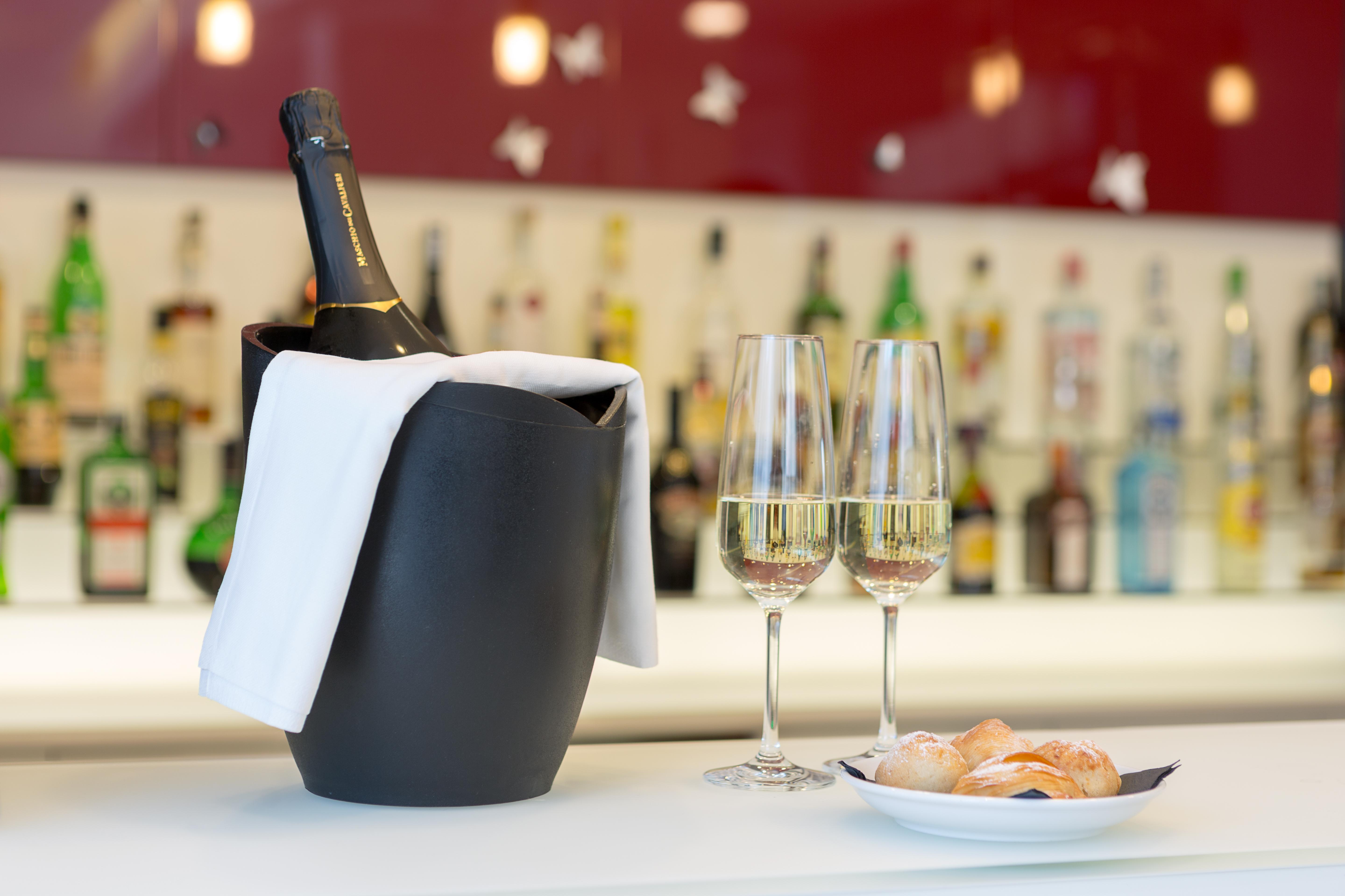 Hotel Cristina Napoli Ngoại thất bức ảnh